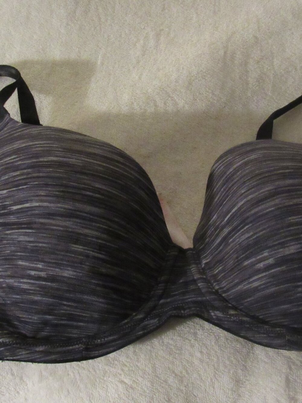 Victoria's Secret PINK Black Lightly Lined Bra  36D  USED